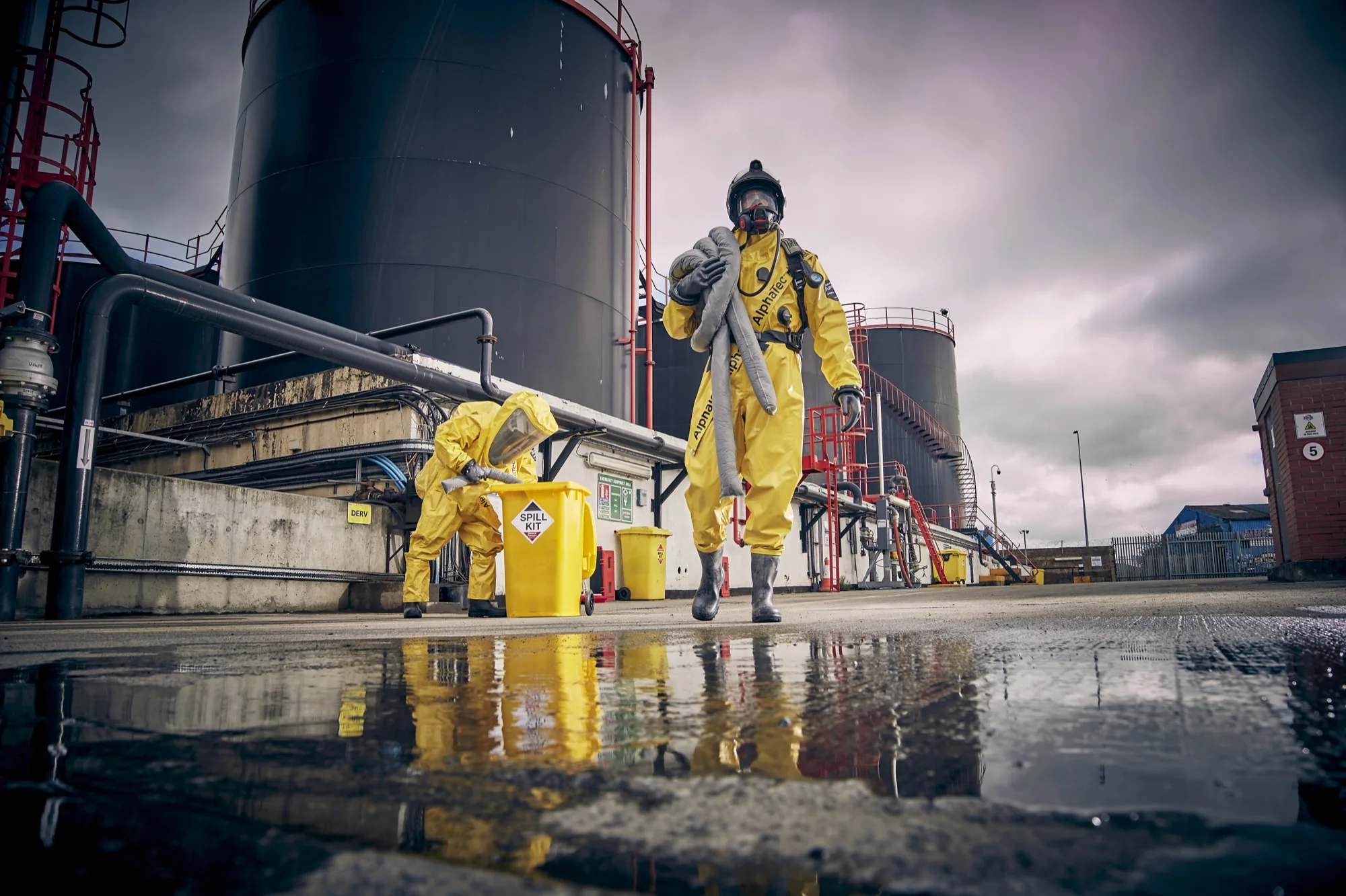 ANSELL-GAS-TIGHHT-SUITS-LOCATION-012